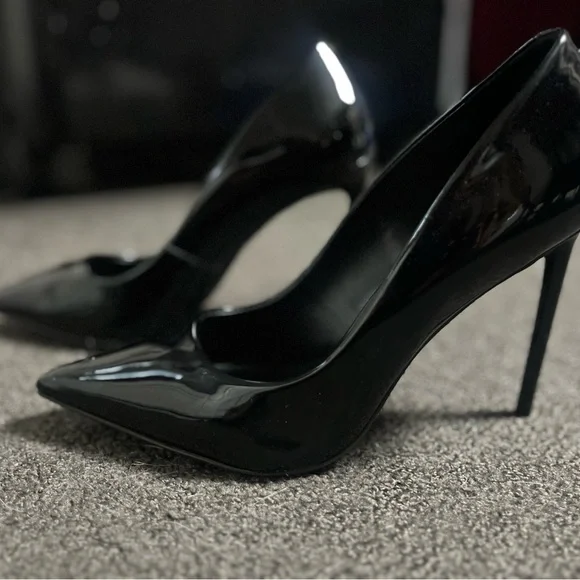 Steve Madden patent leather stilettos - Picture 2 of 7